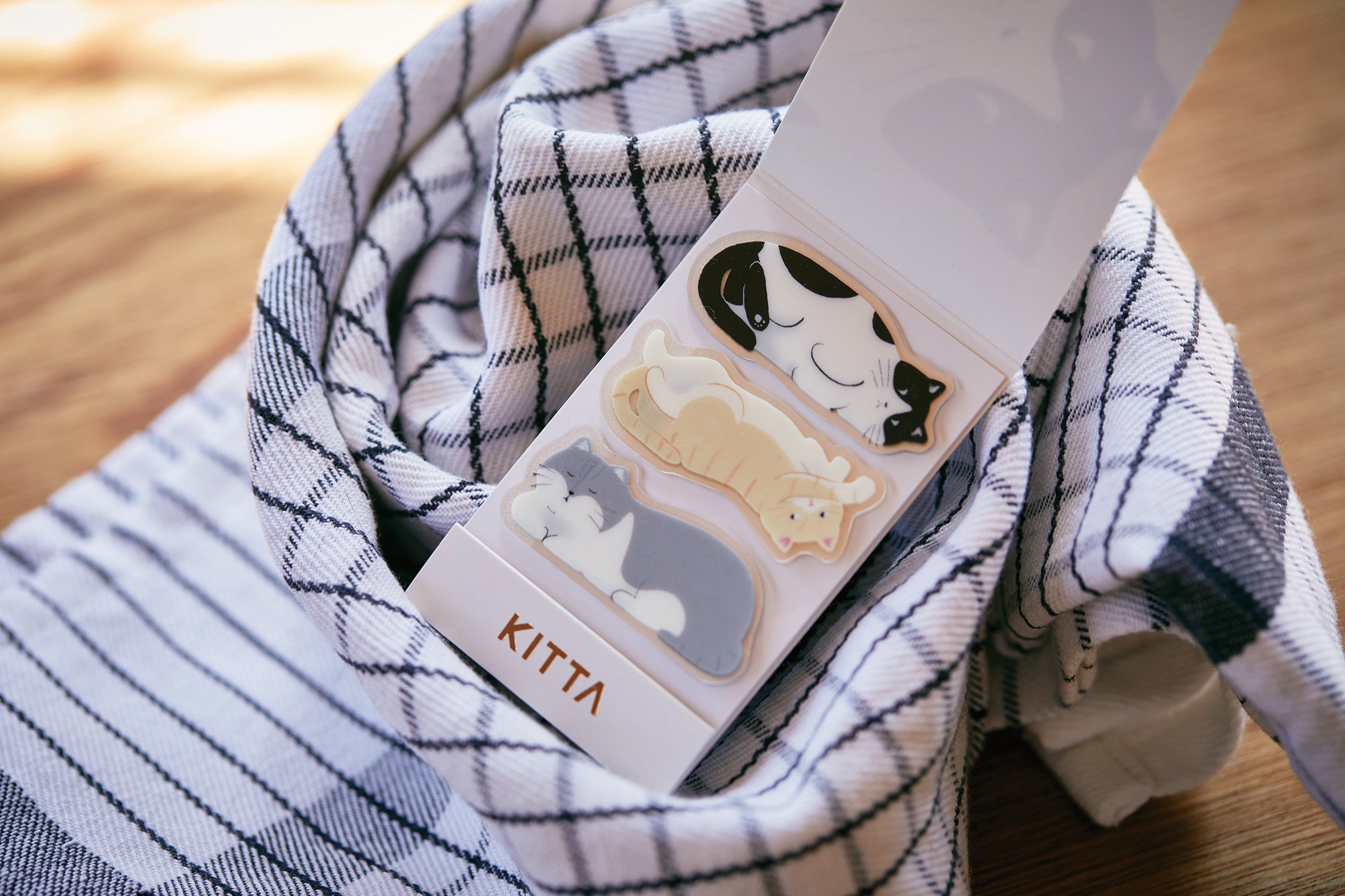 KITTA WASHI Pre-cut Decorative Tape - Clear/Cat
