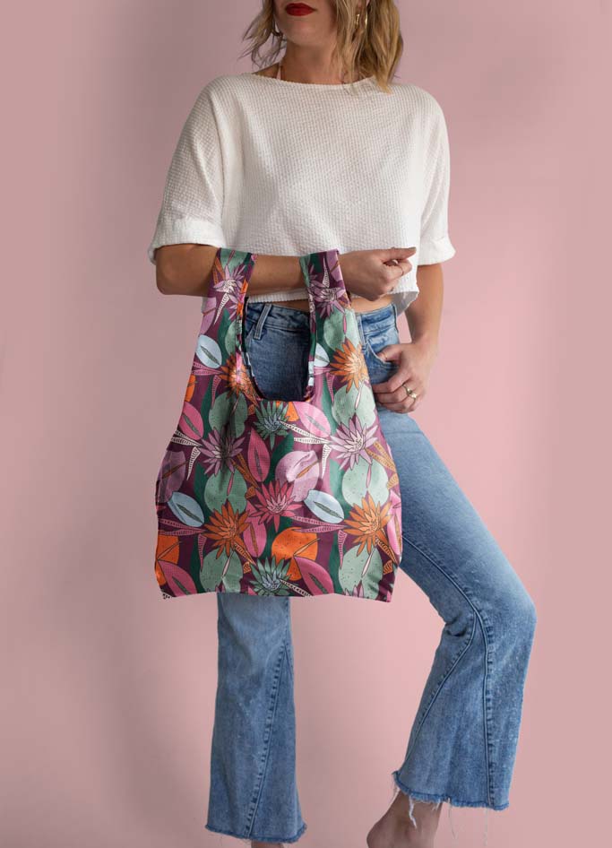 Medium Twist and Shout Reusable Tote