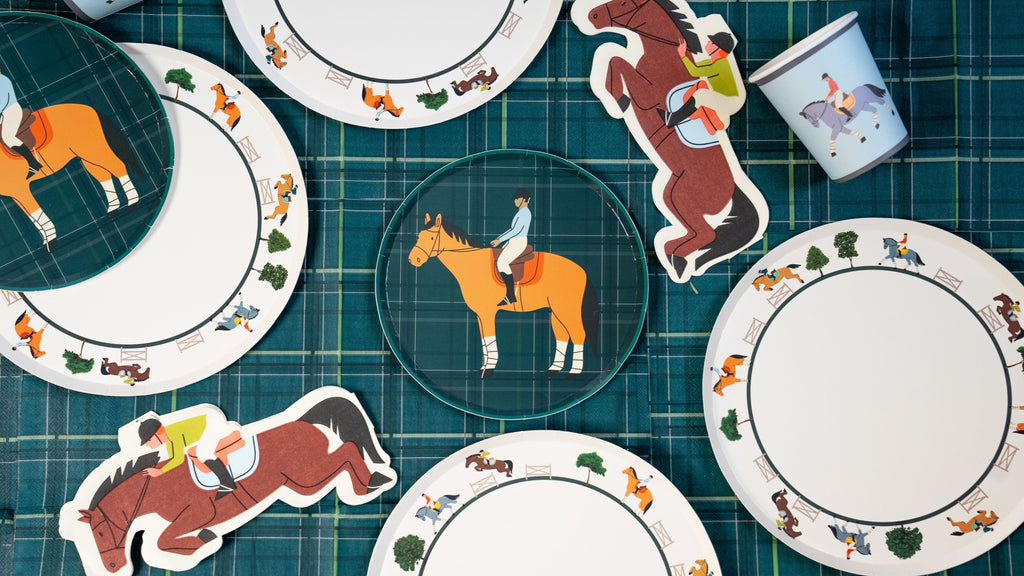 Equestrian Horse Riding Paper Cups (9 oz) | Recyclable Eco Cups for Horse Party, Kids Birthday, Derby or Pony Theme (x 12)
