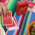 Tragos Original Party Card Game en Espanol