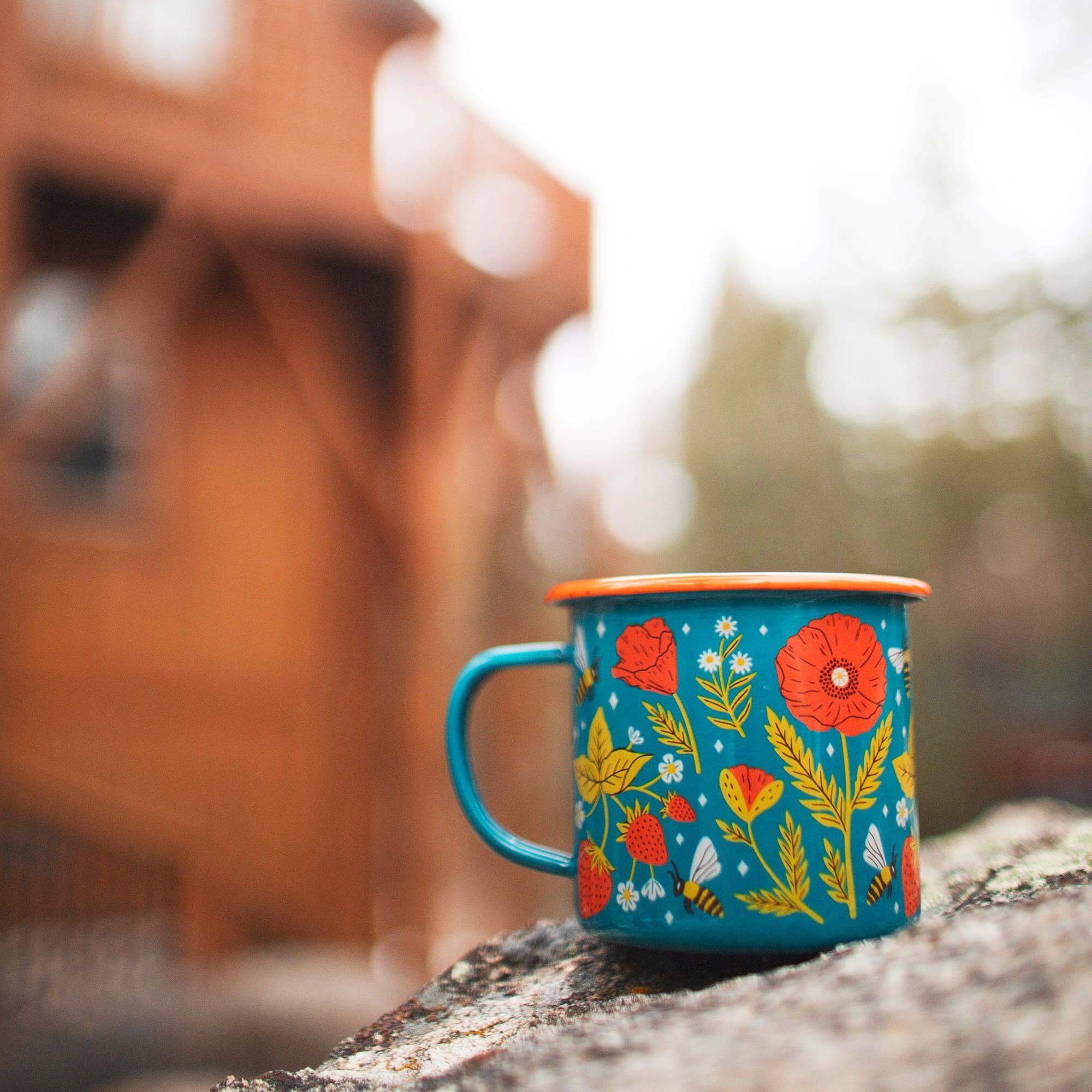 Garden Buzz Enamel Mug 16oz