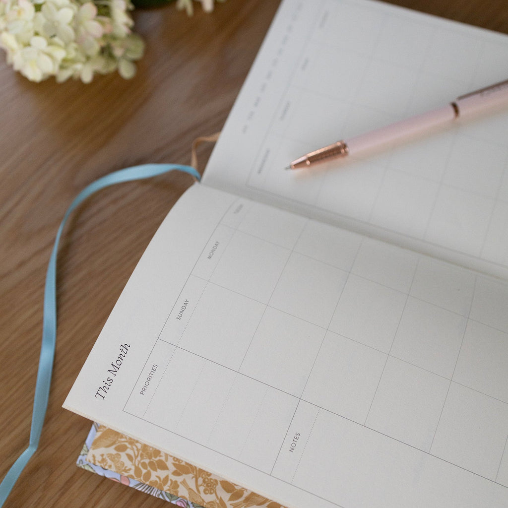 SONGBIRDS| LINEN-BOUND PLANNER