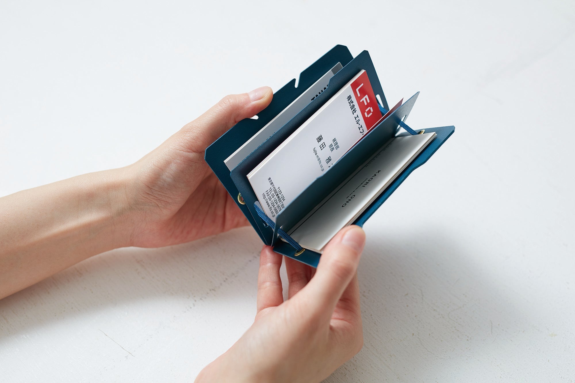 "SAND IT" Document Holder